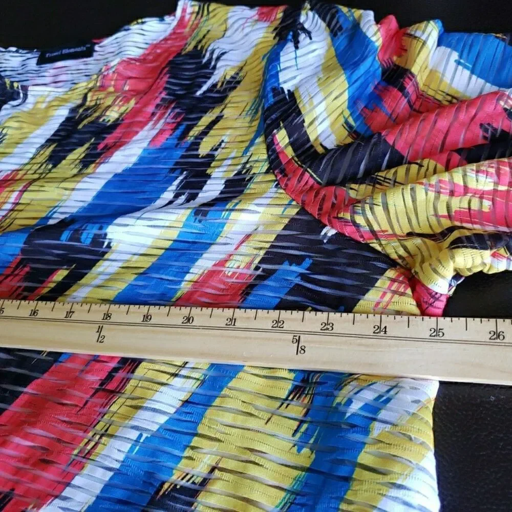 Travel Elements Women's 2X Top Abstract Multicolor Plissé Plaid Asymmetric Boho